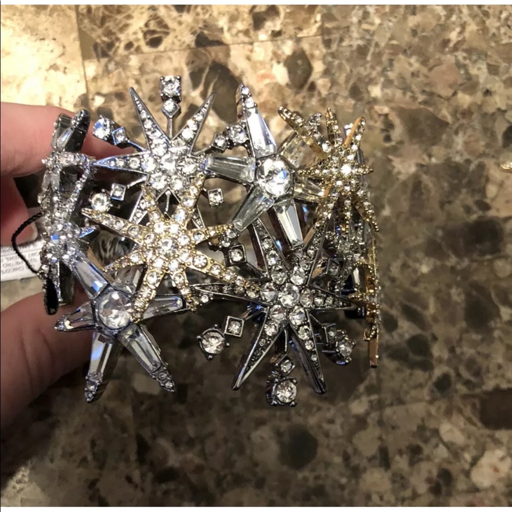WHBM mixed metal star cuff bracelet NWT - Picture 5 of 6